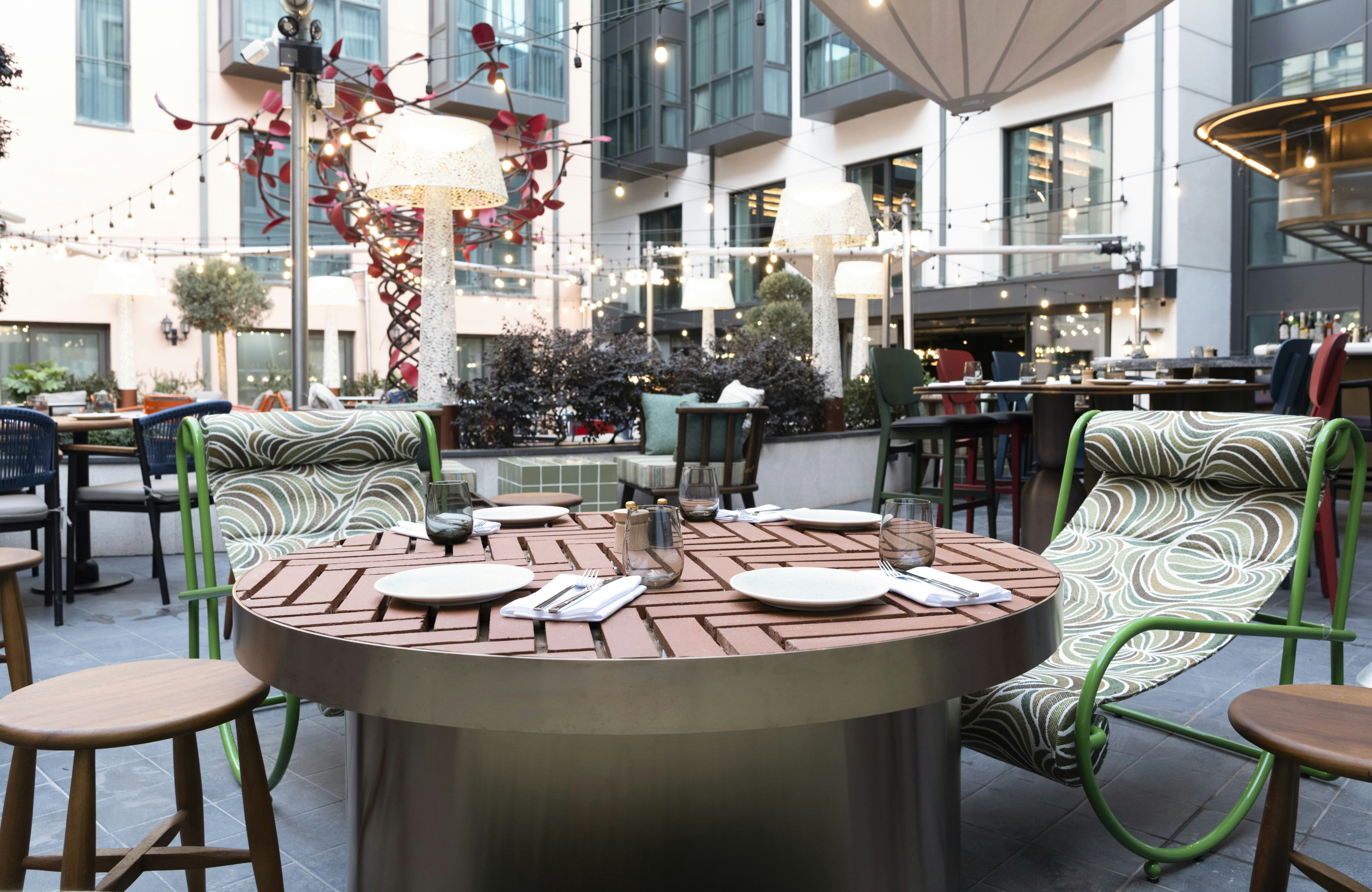 Canopy by Hilton Istanbul Taksim 26/40