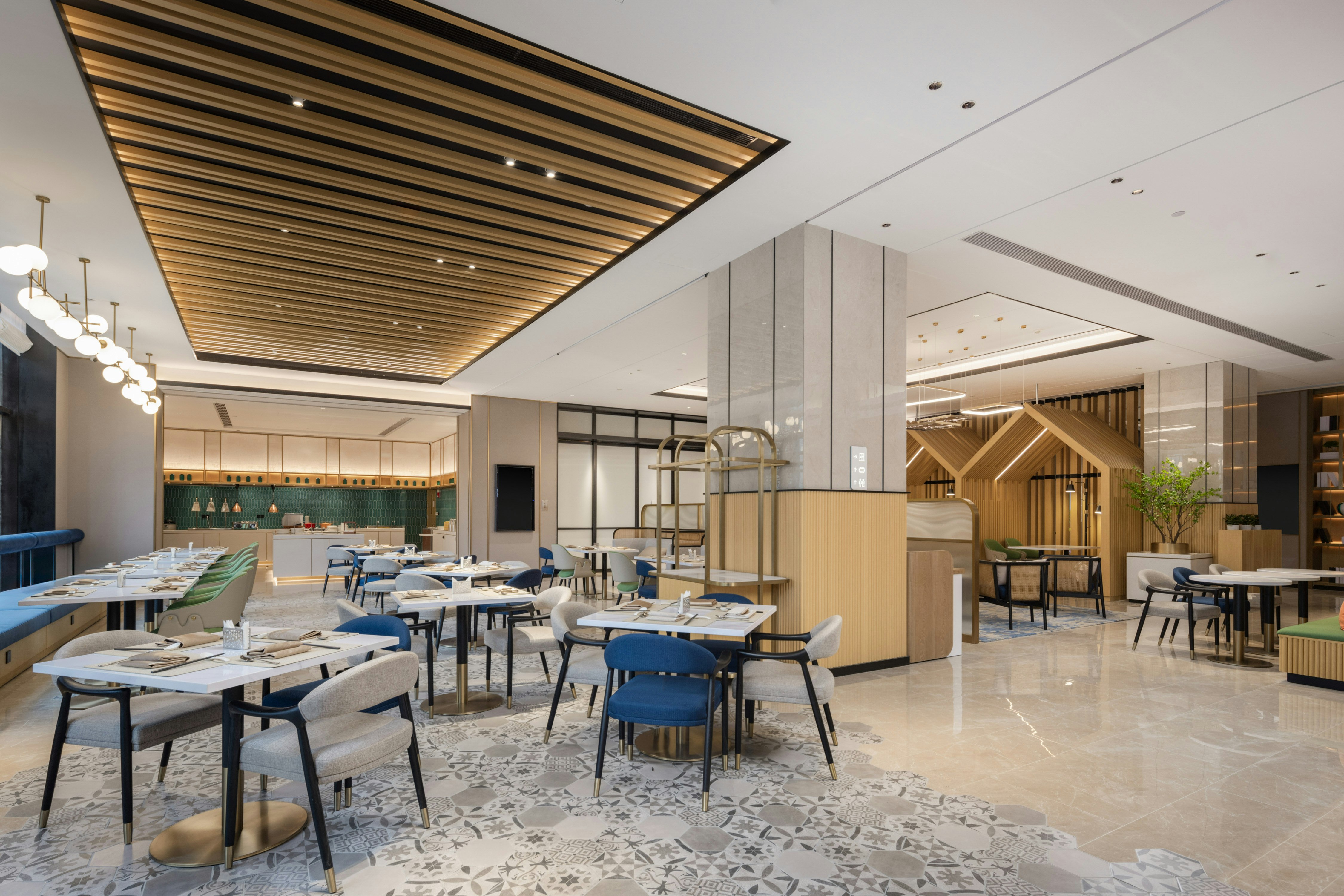 Hilton Garden Inn Zhoukou Huaiyang 32/36