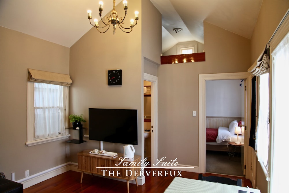 The Devereux Boutique Hotel 44/69