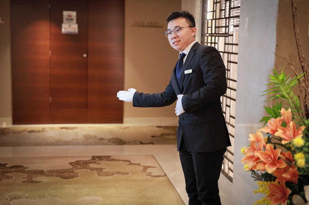 Crowne Plaza Yiwu Expo 5/50