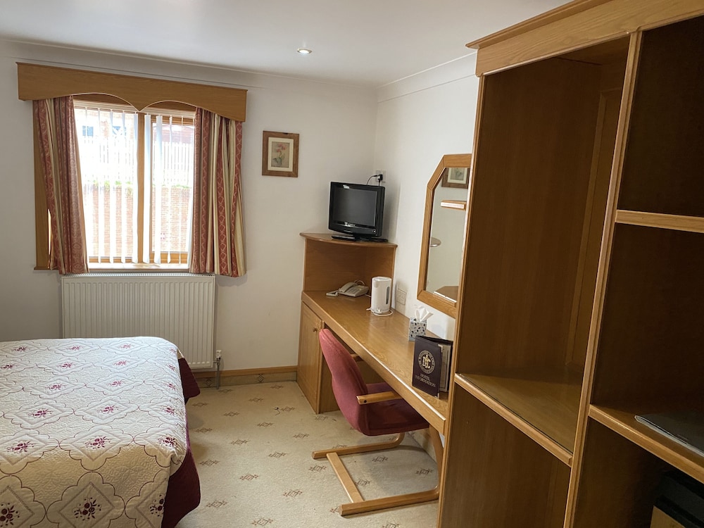 Bessemer Hotel 17/50