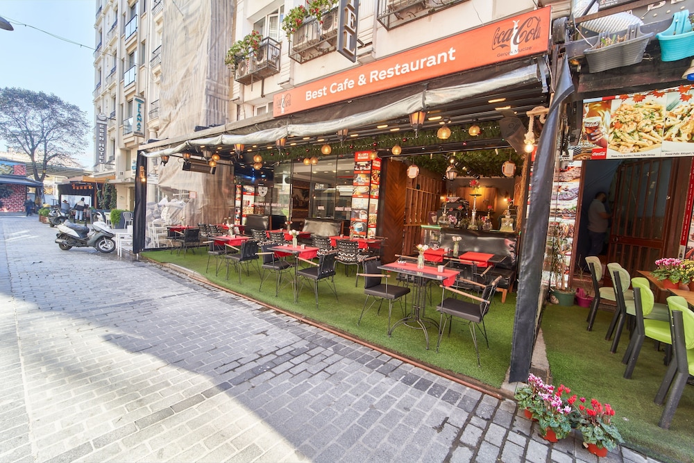 Istanbul Best Sirkeci Hotel and Spa 3/50