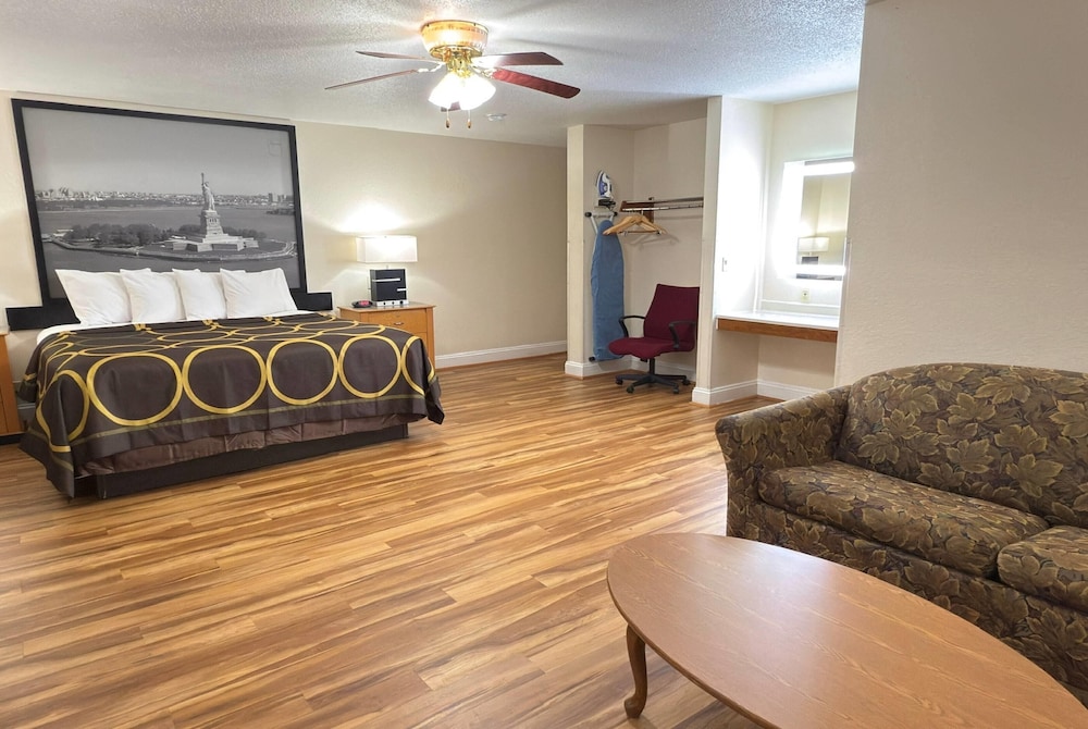 Super 8 By Wyndham Anderson/Clemson Area 28/38