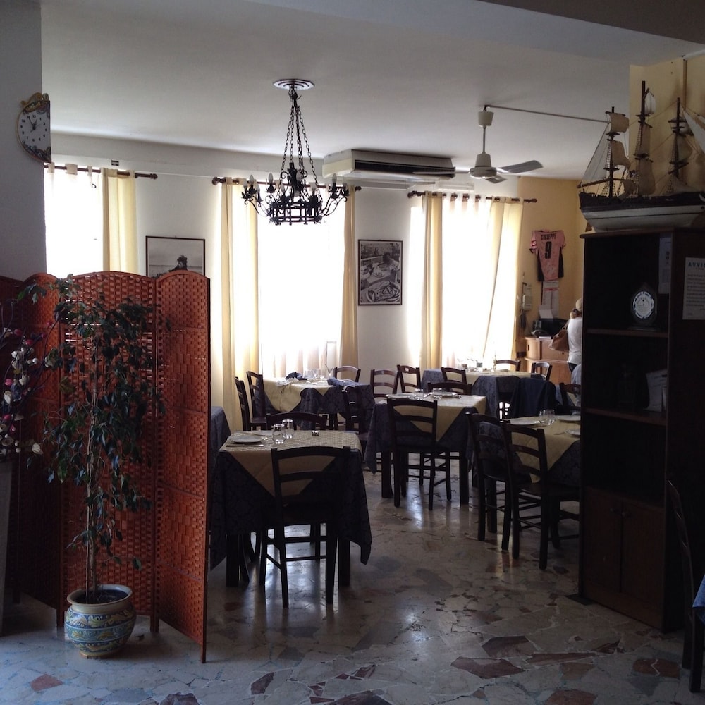 Hotel Il Pirata 30/40