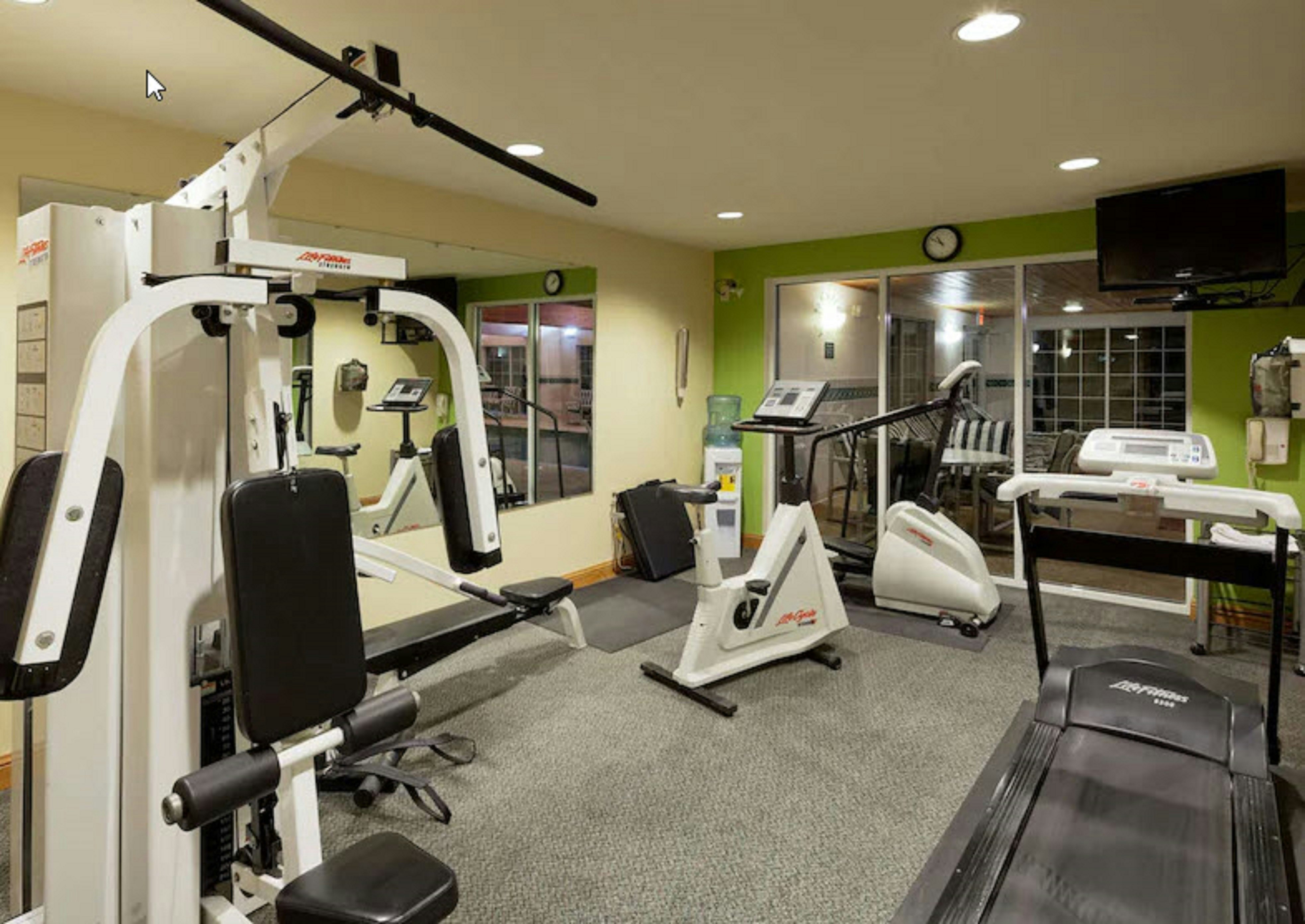 Port Wisconsin Inn and Suites 32/59