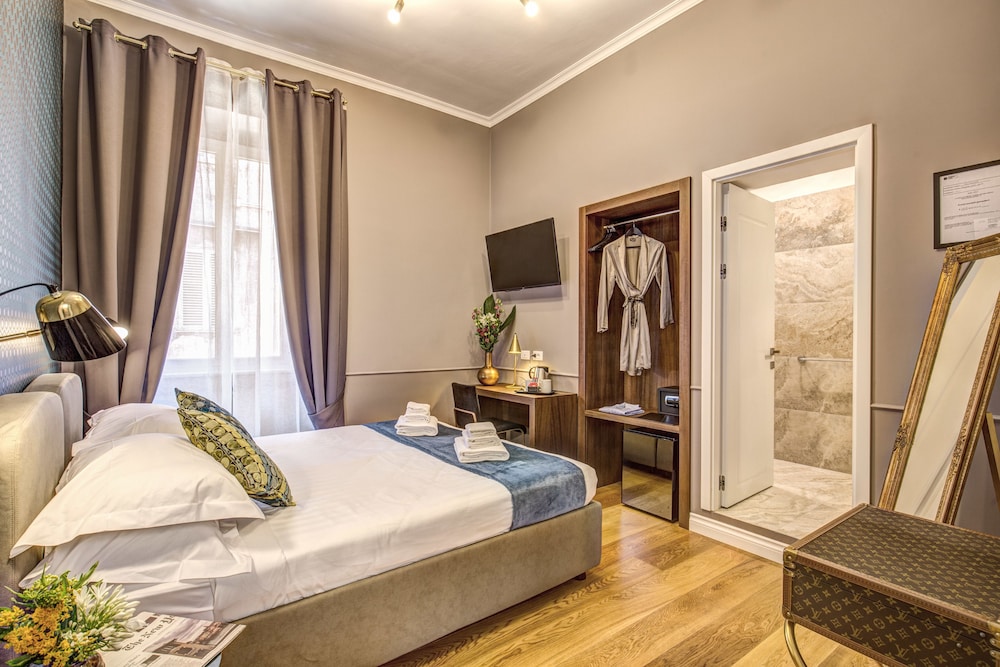 Charme Spagna Boutique Hotel 22/77