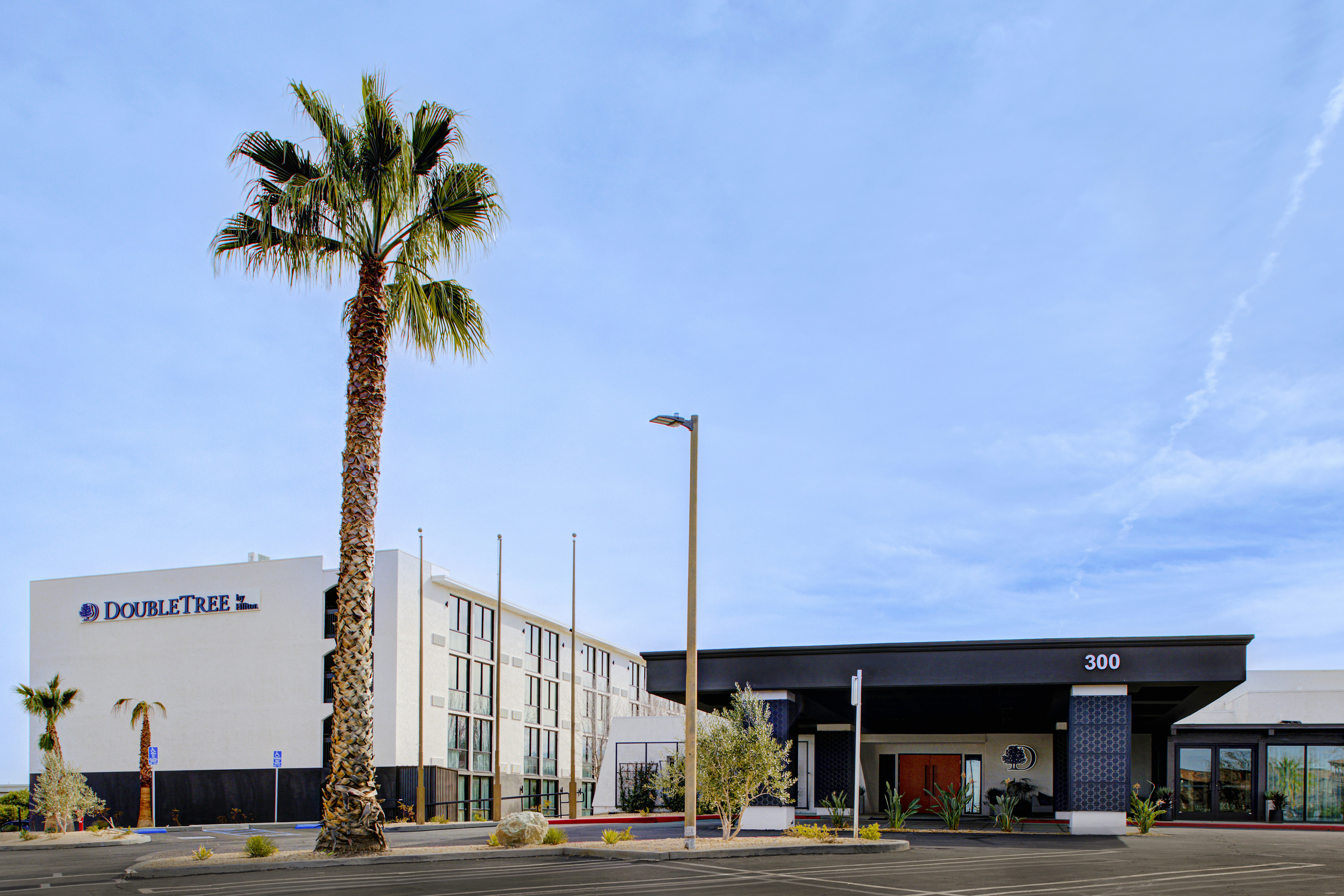 DoubleTree by Hilton Palmdale 5/75