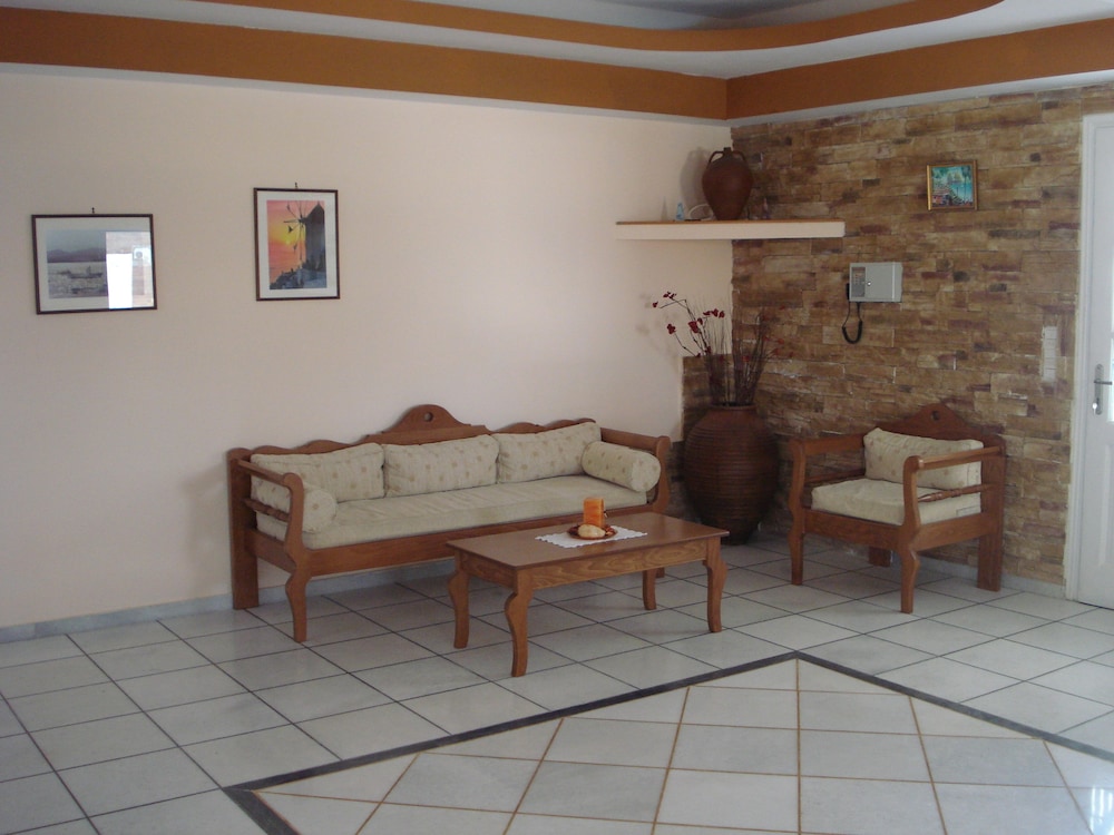 Agios Prokopios Hotel 36/59