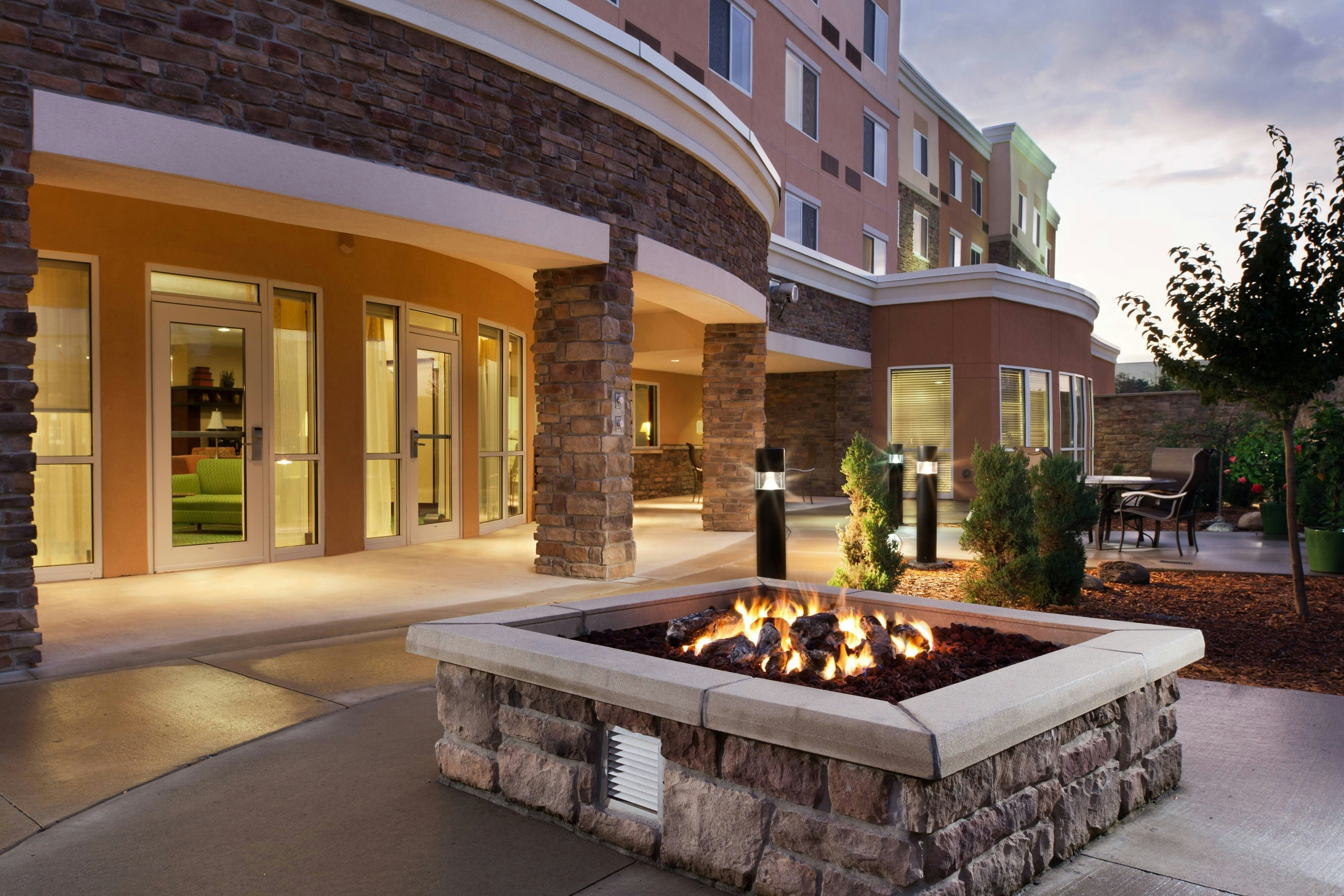 Courtyard Des Moines Ankeny 1/7