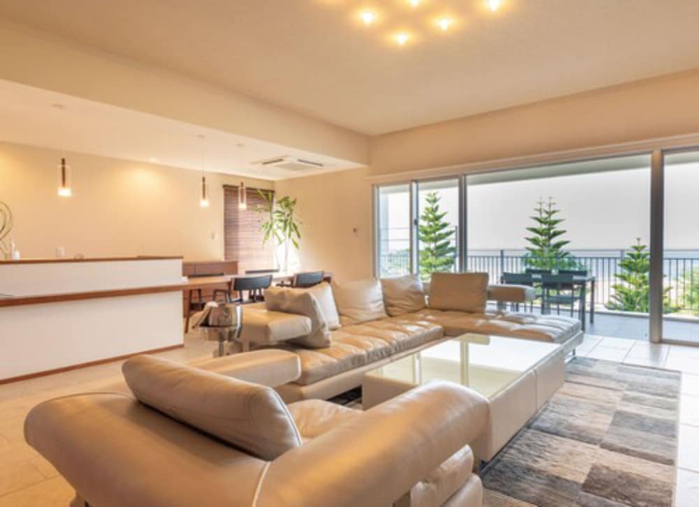 Condominium T-Room 17/34