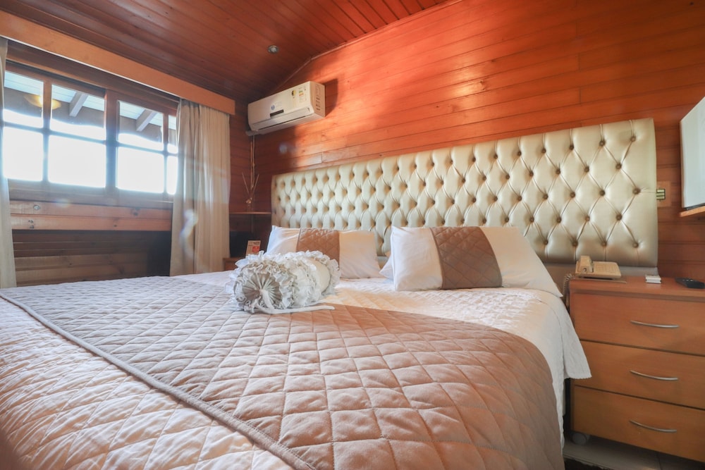 STANDARD, DOUBLE BED