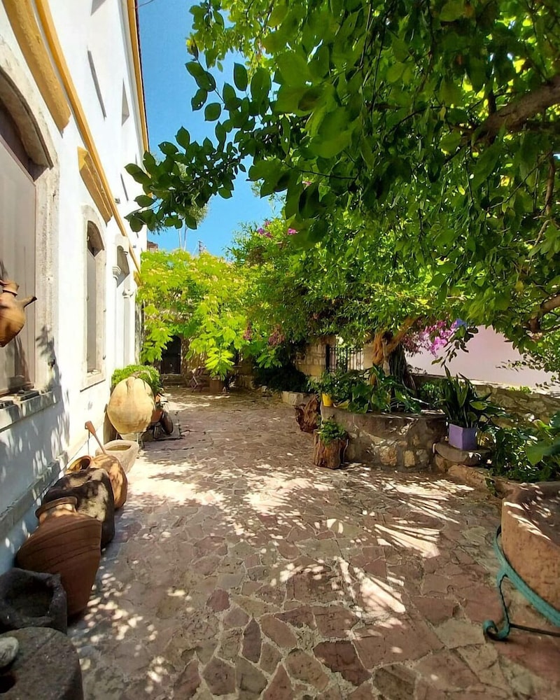 Sakli Konak 17/50