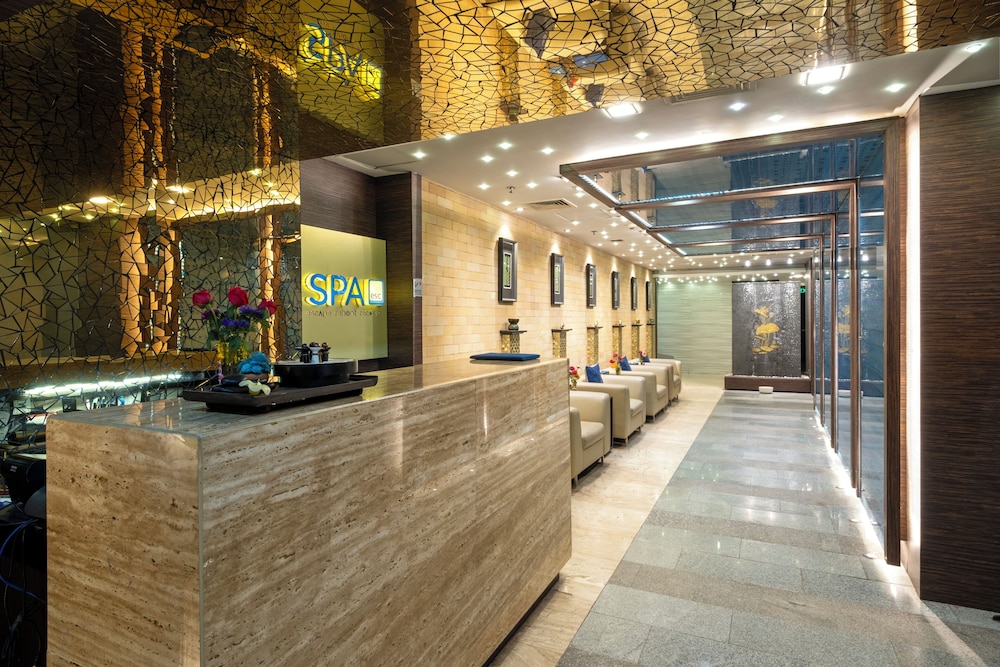 Radisson Blu Dhaka Water Garden 13/83