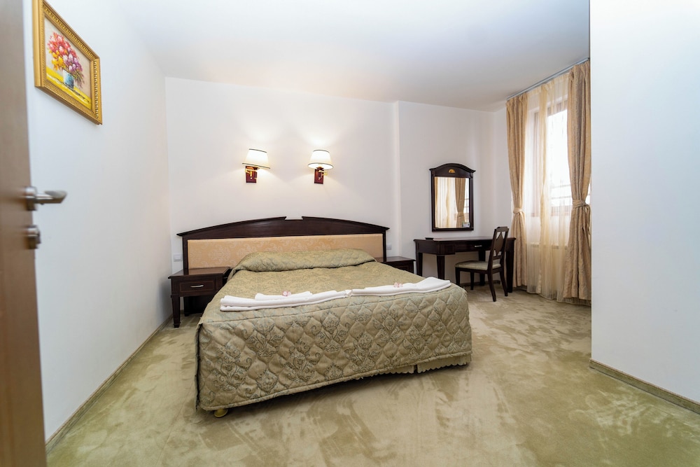 1 Bedroom, Apartment, Double Bed, Sofa