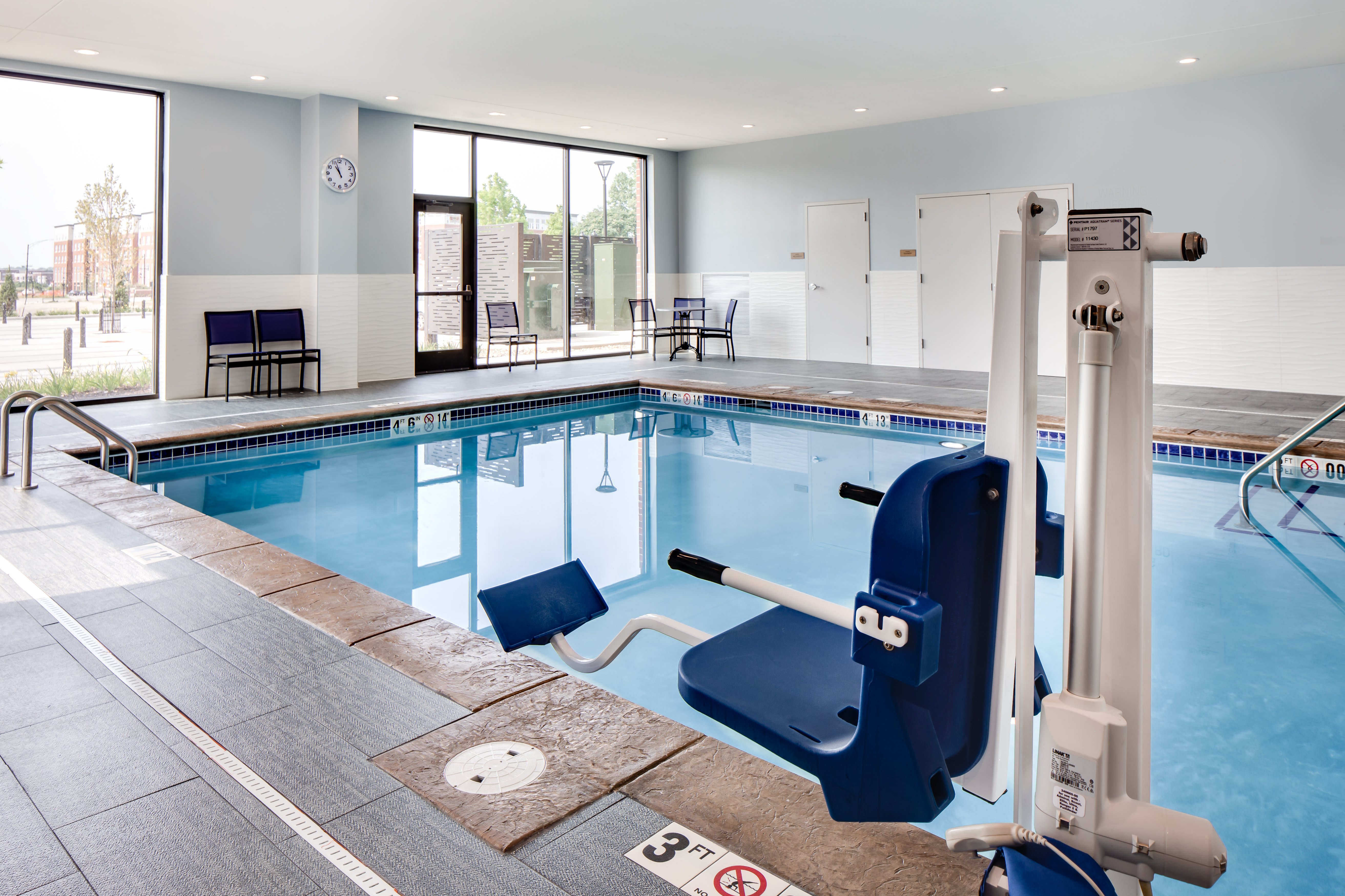 Staybridge Suites Iowa City Coralville 24/50