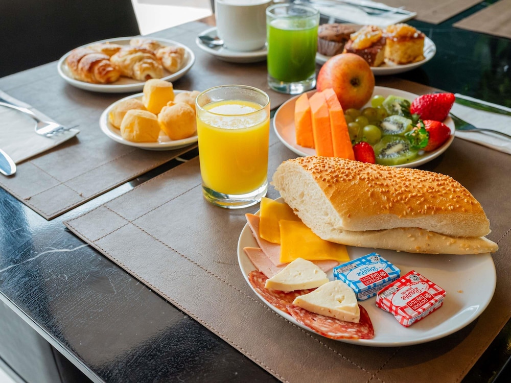 Mercure Belem Boulevard 49/75
