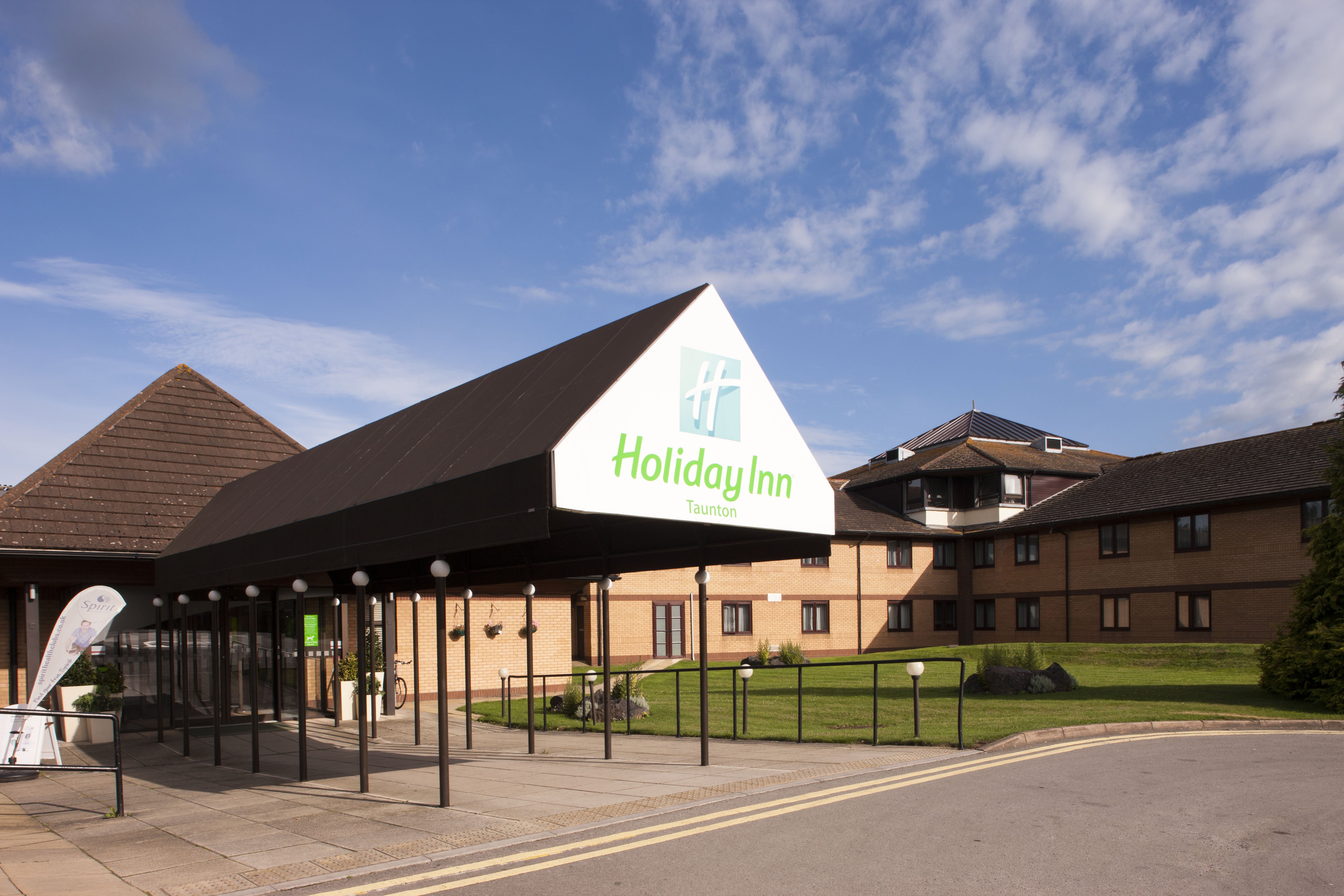 Holiday Inn Taunton 4/50