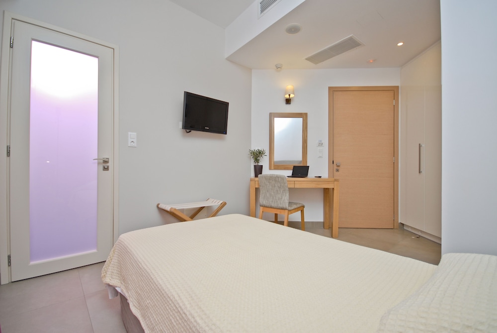 Xenia Hotel 14/50