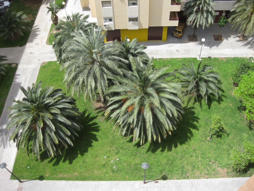 Apartamentos Plaza Picasso 65/71