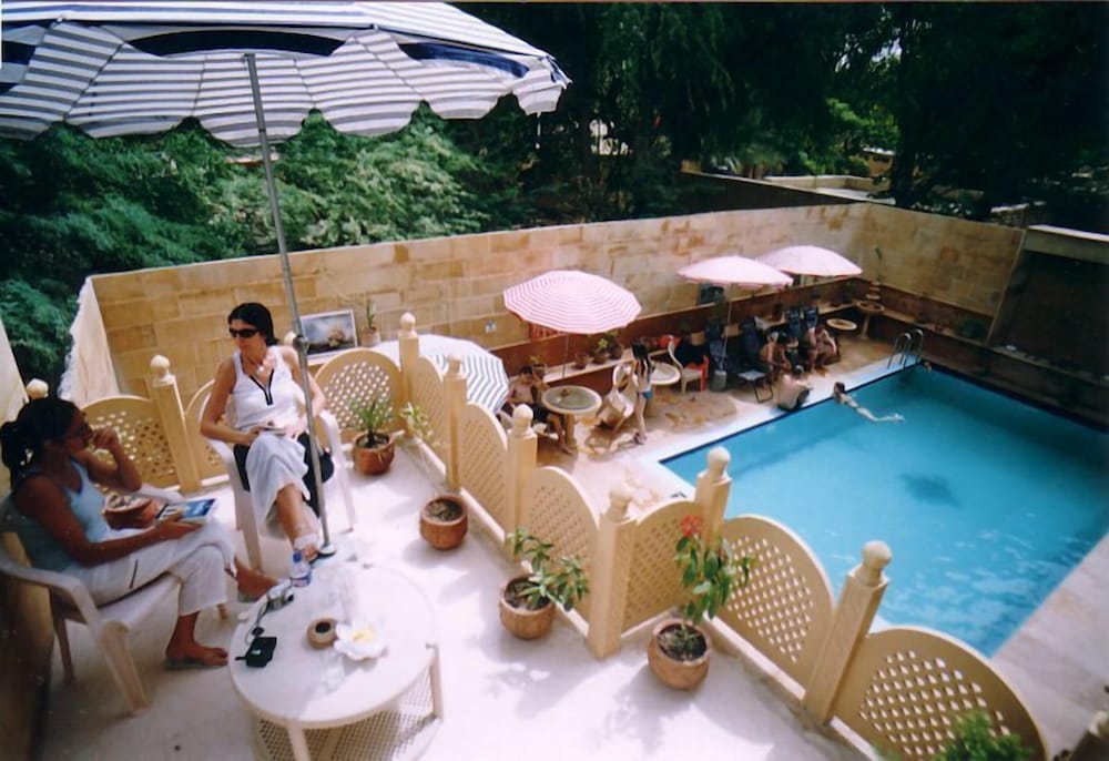 Hotel Golden City 7/17