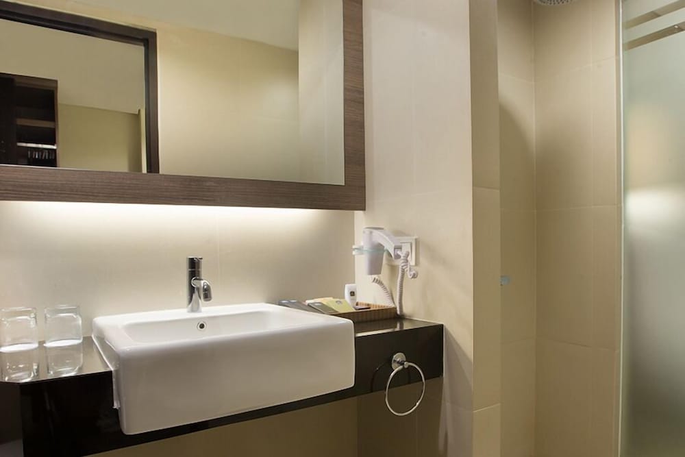 BW Kemayoran Hotel and Convention 65/66
