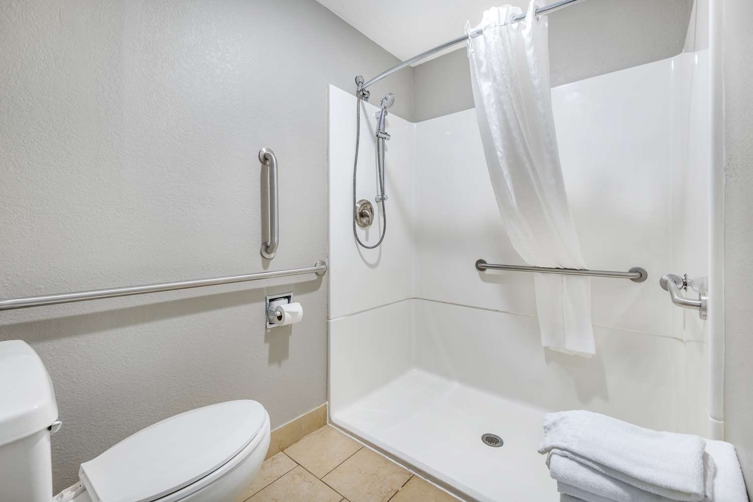 غرفة بسرير كينج لذوي الإعاقة، Best Western Green Tree Inn 4/4
