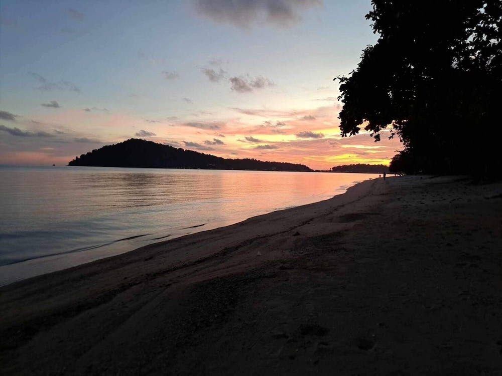 The Tropical Hideaway Kohchang 40/52