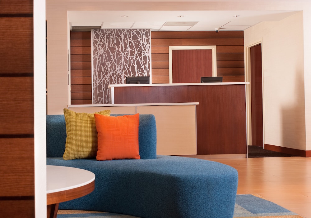 Fairfield Inn Charlotte Gastonia 6/38