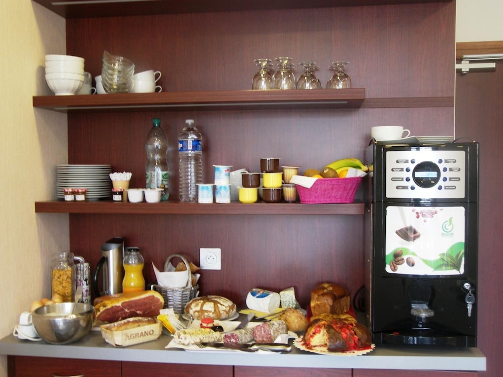 Hostellerie Du Matin Calme 18/39