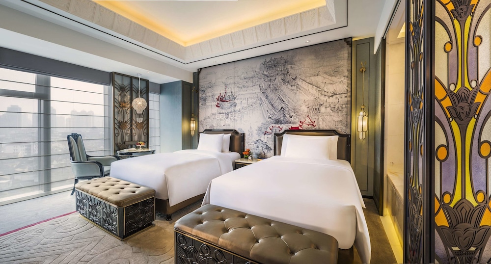 The St. Regis Shanghai on the Bund 12/50