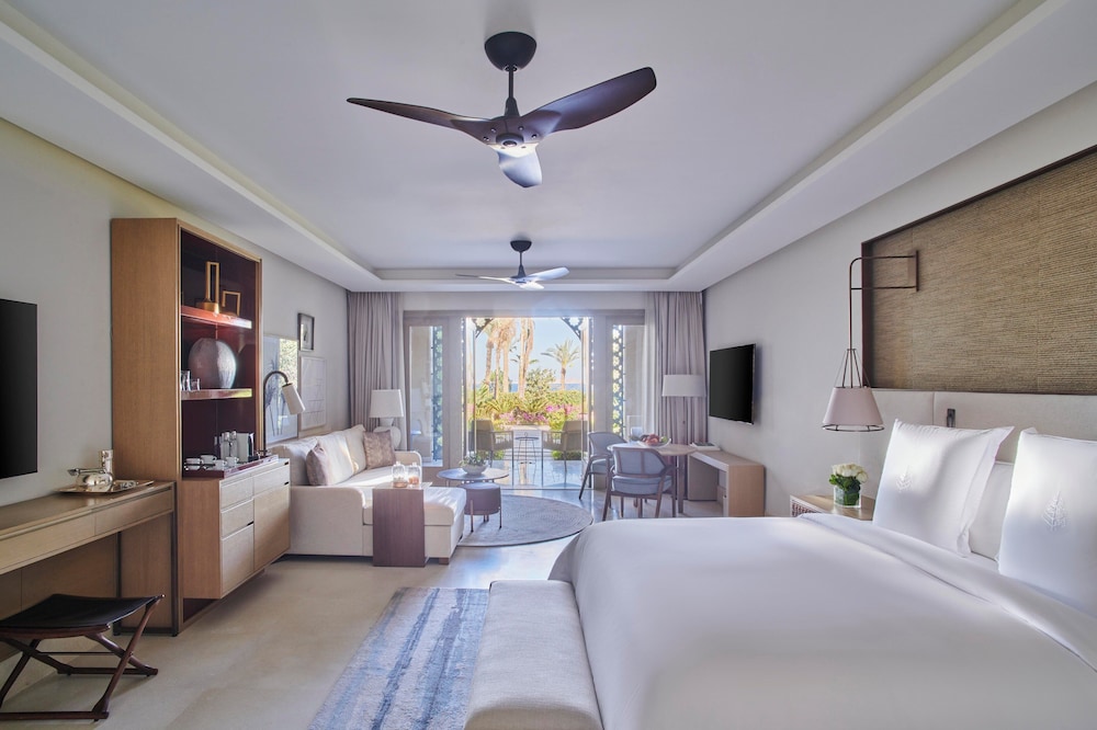 Imperial, Suite, King and Twin Beds, with Pool