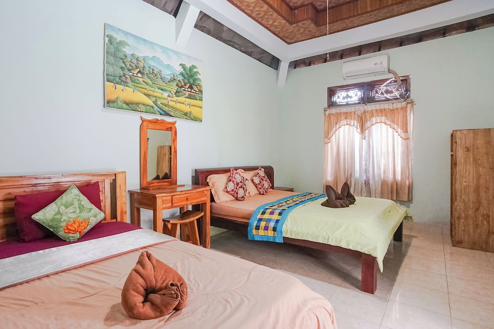 ROOM, TRIPLE, GARDEN VIEW