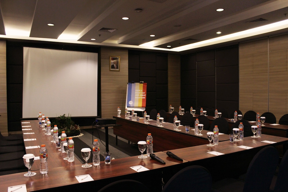 Vasaka Hotel Jakarta Managed by Dafam 38/50
