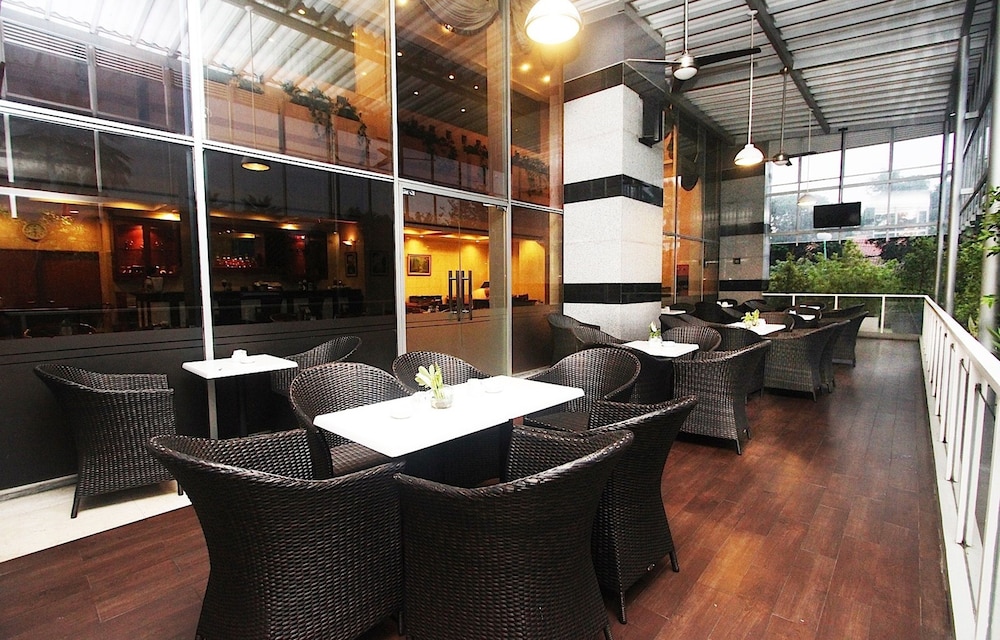 Hotel Bidakara Jakarta 16/28