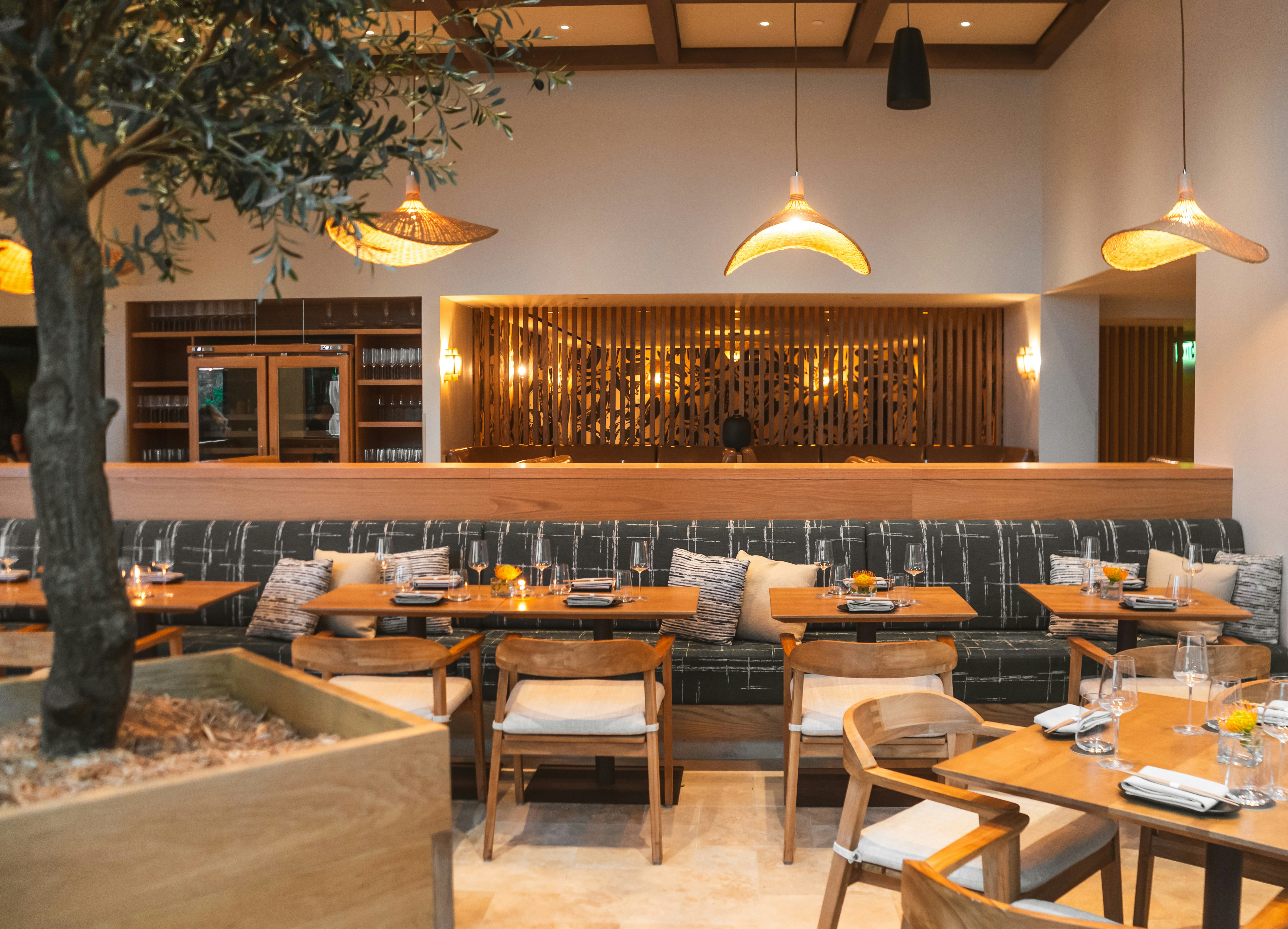 Waterstone Resort And Marina Curio Collection Ex Waterstone Resort Marina A Doubletree By Hilton 44/56
