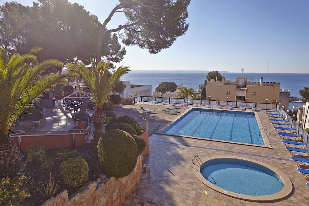 Blue Bay Hotel 28/31
