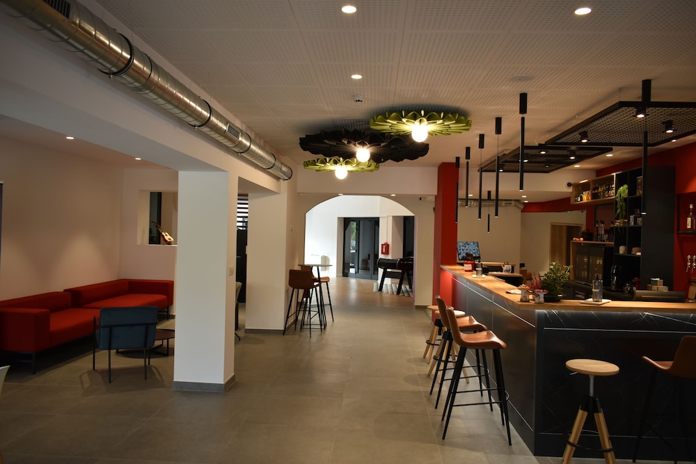 Ibis Beaune Centre 67/78