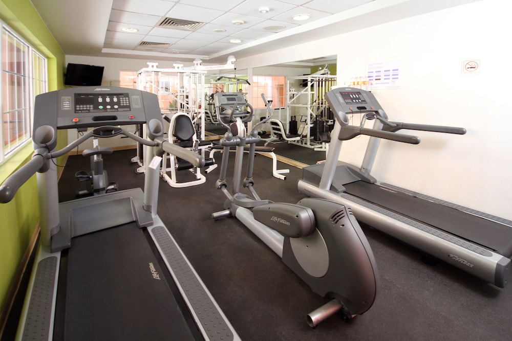 Holiday Inn Express Torreon 34/69
