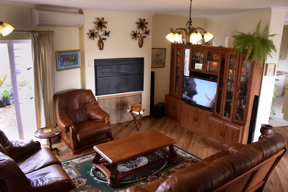 Blougans B&B Gansbaai 15/22