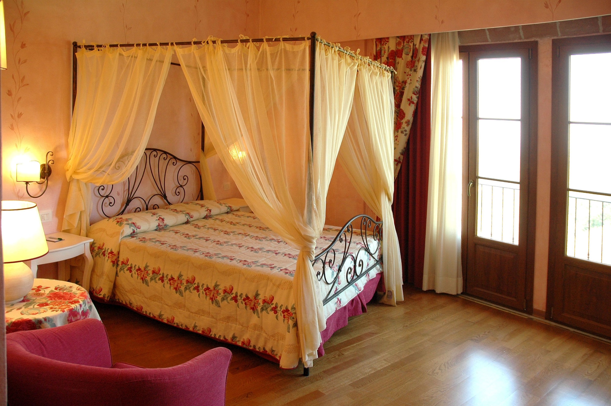Junior Suite, Studio, Queen Bed, Sofa