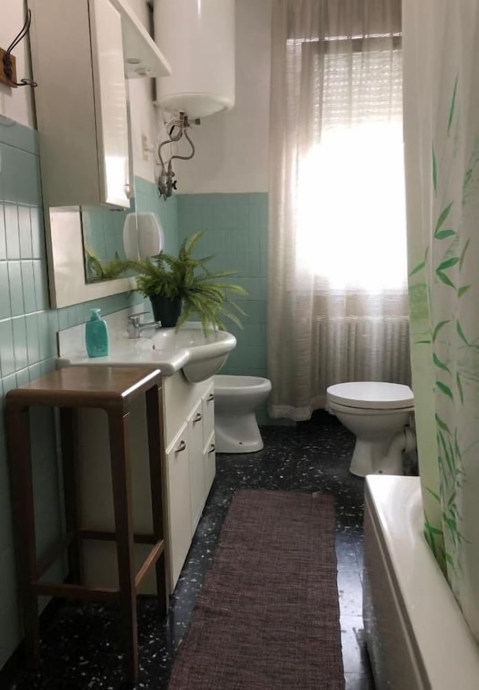 Venice Treviso Airport Bed 20/29