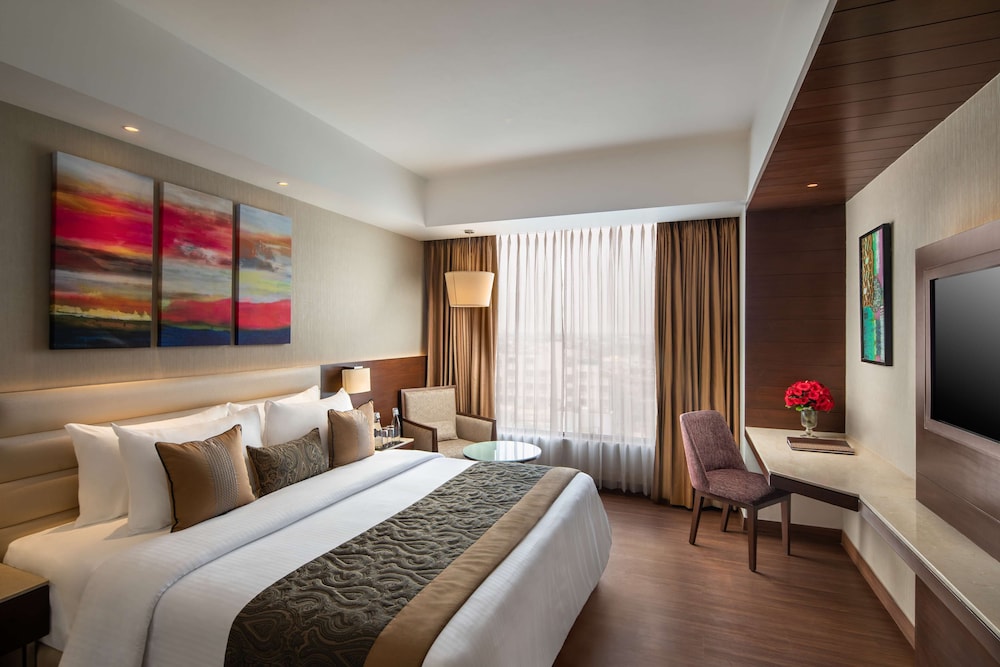 Nirvana Sarovar Portico Gorakhpur 12/62