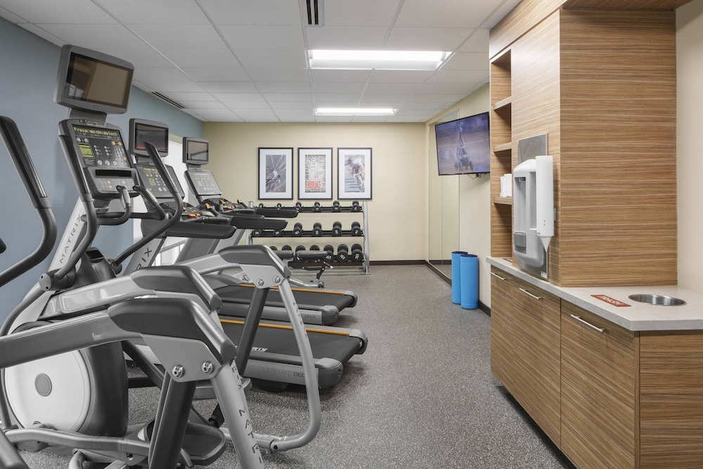 TownePlace Suites by Marriott Tampa South 21/43
