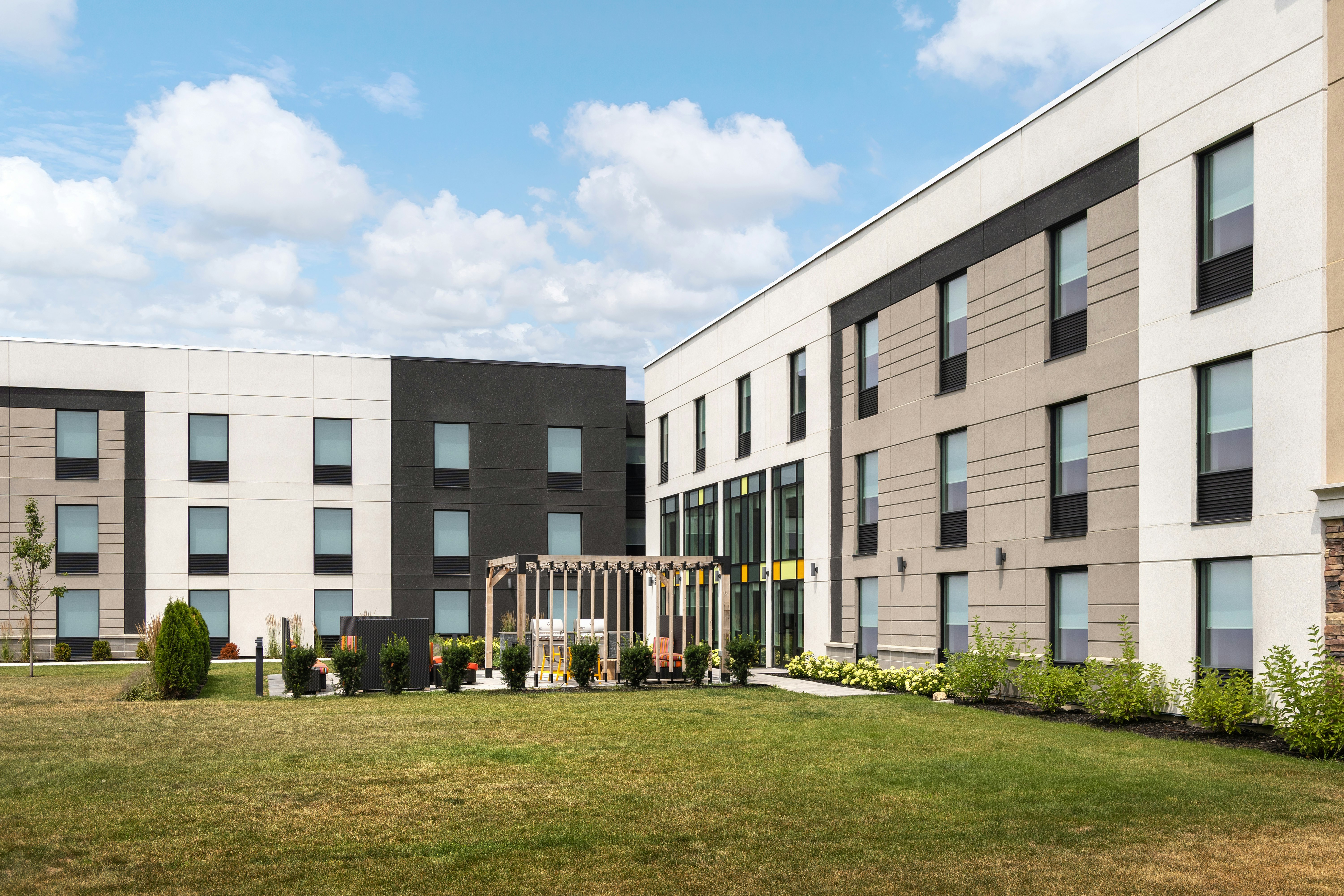 Home2 Suites by Hilton Kitchener 4/31