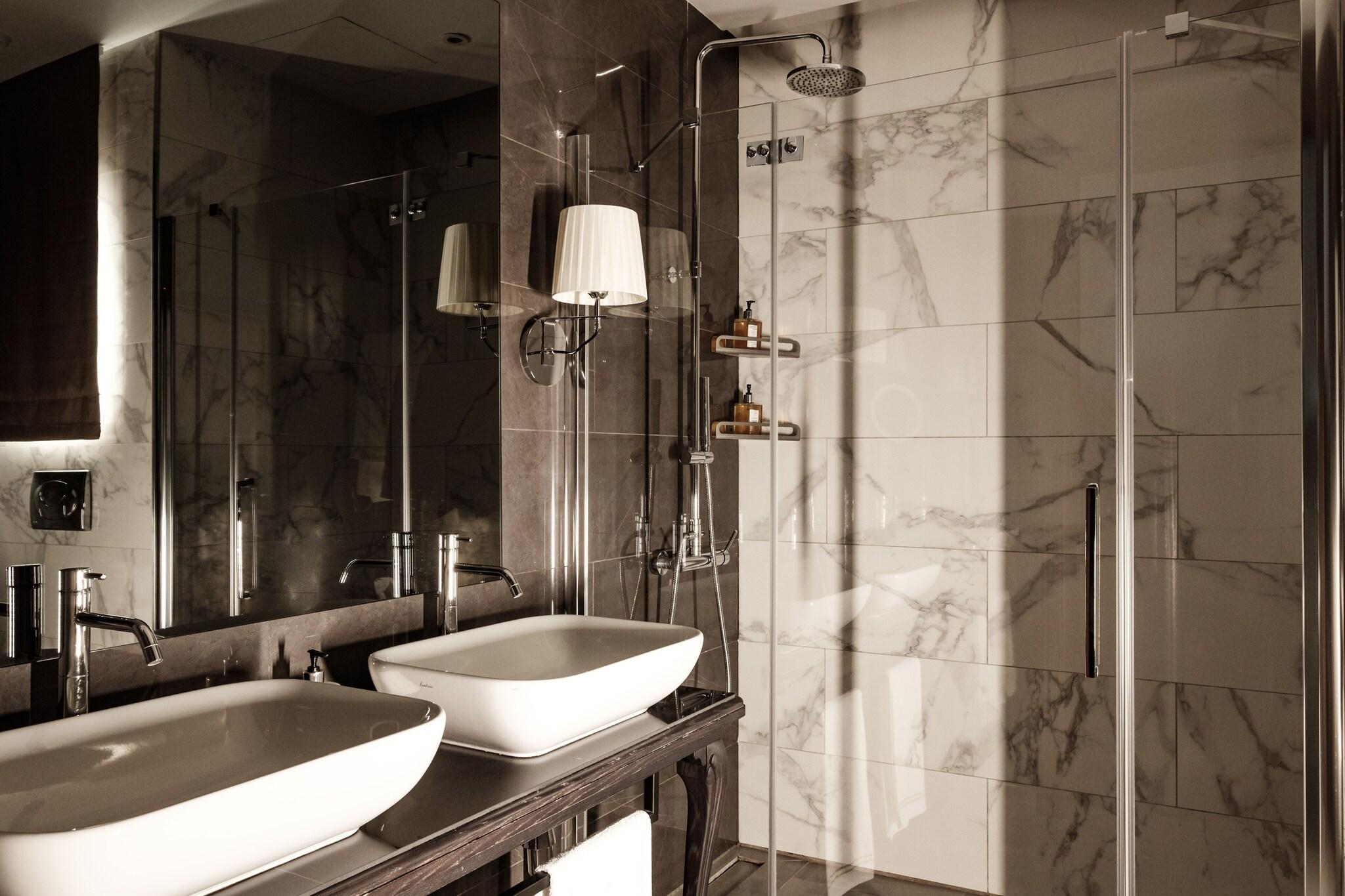 جناح ديلوكس، 1926 Le Parisot Boutique Suites 6/6