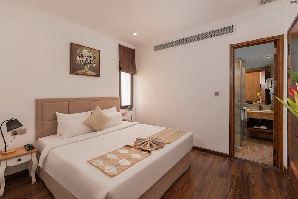Nesta Hotel Saigon 13/46
