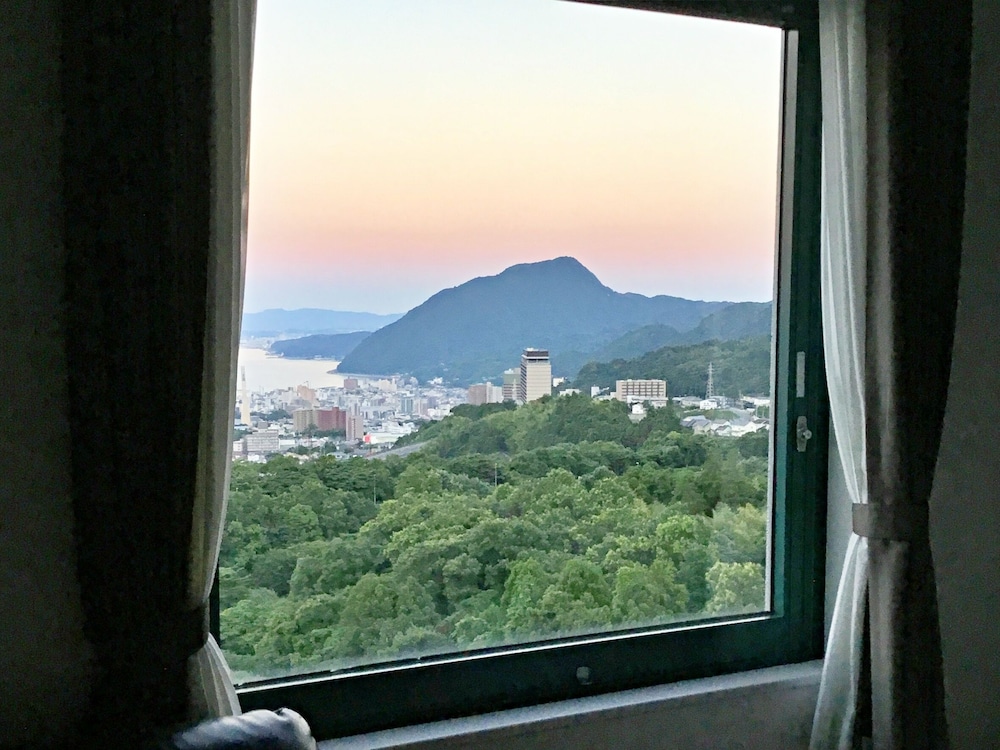Beppu Kanko Hotel Ace 68/70