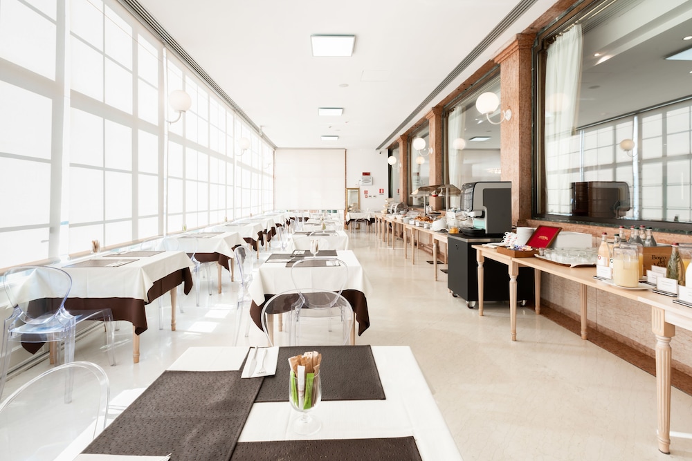 Shg Hotel Catullo 26/35