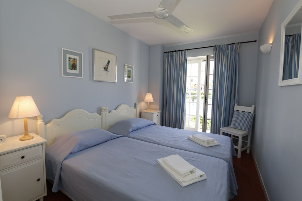 APARTAMENTOS THE OLD VILLAGE BY VILLAGE 4U 14/75