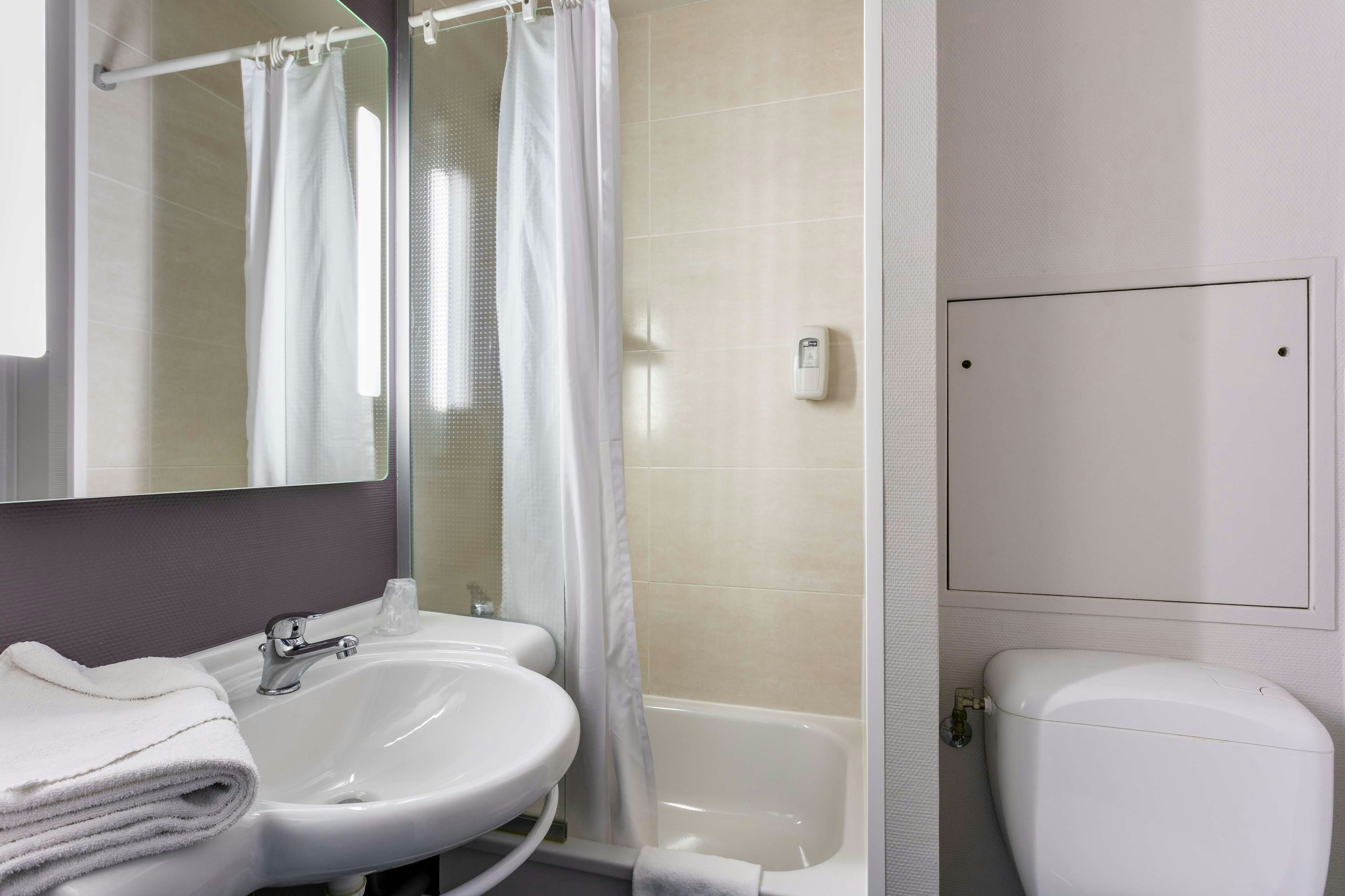 B&B Hotel Beziers 32/32
